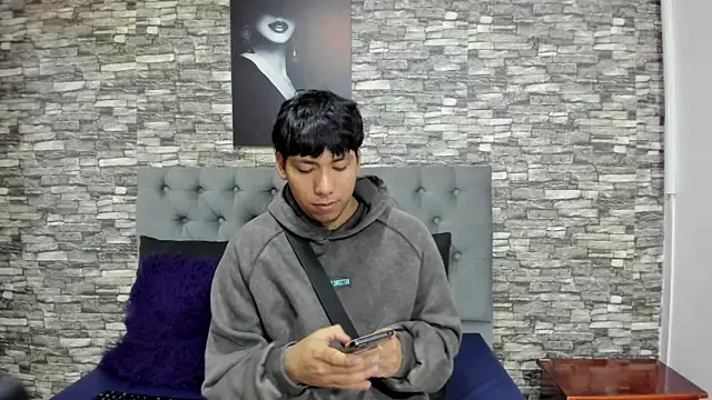 jhoan evanss online show from 19, 7, 2026