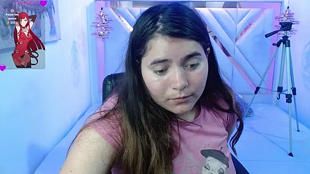 Laurha  online show from 10, 6, 2026