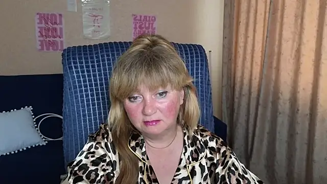 Snapshot of Melania_Cook chatting on 2, 6, 2026 Melania Cook online show from 2, 6, 2026