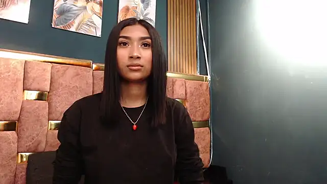 Mia konor06 online show from 25, 5, 2026