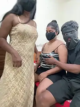 MUSKANHOTCOUPLE online show from 9, 6, 2026