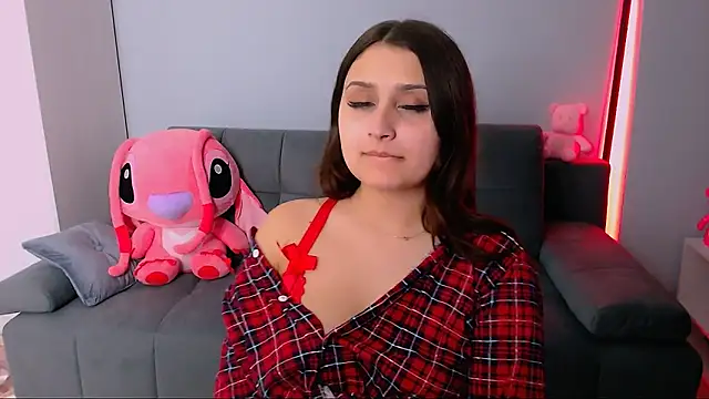 Amelie Darkside online show from 7, 5, 2026