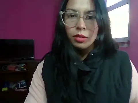 pamelaamorette online show from 19, 5, 2026