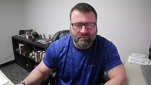 MLangworthy online show from 4, 5, 2026