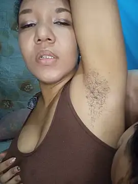 Amber Onys online show from 10, 6, 2026