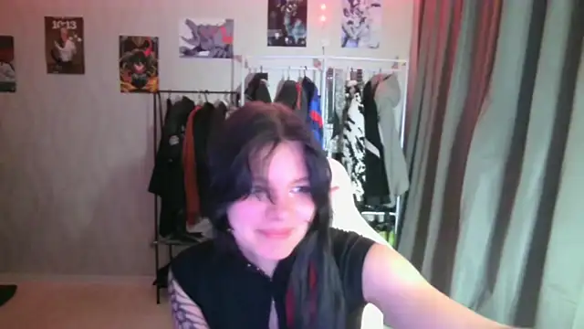Snapshot of VeIvetLure chatting on 23, 5, 2026 VeIvetLure online show from 23, 5, 2026