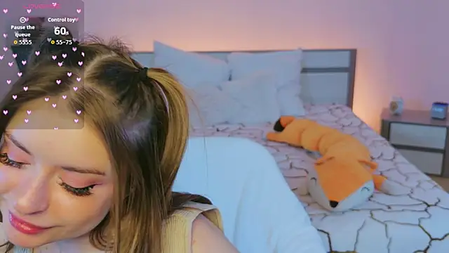 selenamils online show from 10, 7, 2026
