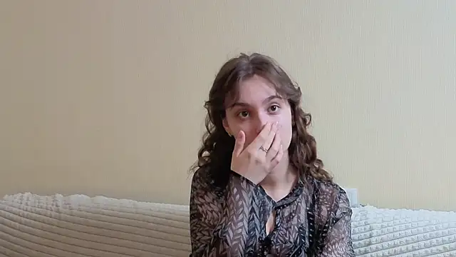 JolieDerringer online show from 24, 5, 2026
