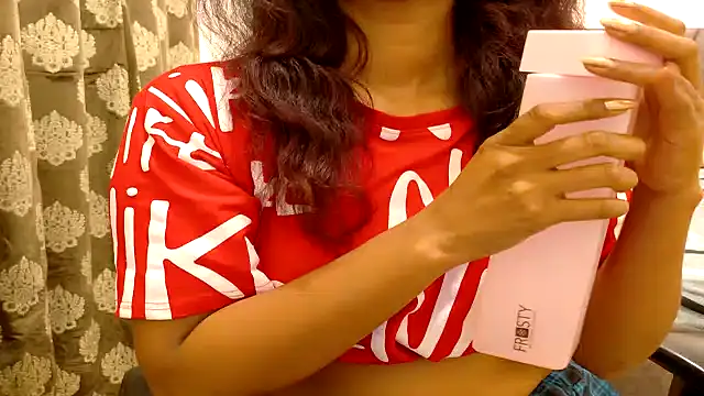 Snapshot of DR_Salini chatting on 24, 7, 2026 DR Salini online show from 24, 7, 2026