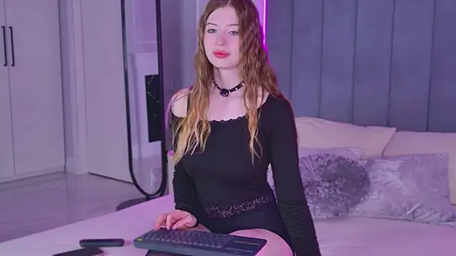 Annie Meow online show from 31, 5, 2026