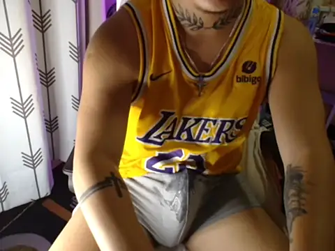 Ashtonfuckingboi online show from 7, 7, 2026