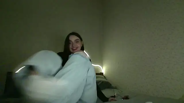 Snapshot of Vyxia chatting on 15, 5, 2026 Vyxia online show from 15, 5, 2026