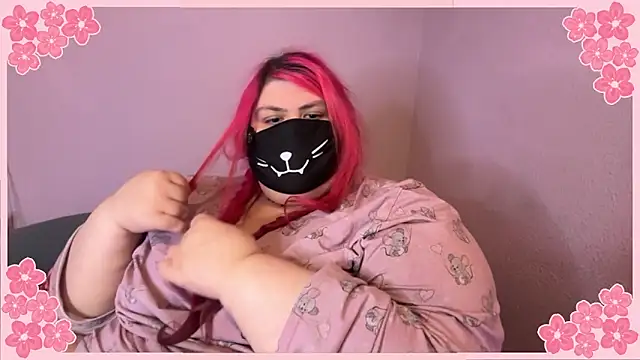 Lady KitsuneBIG online show from 10, 5, 2026