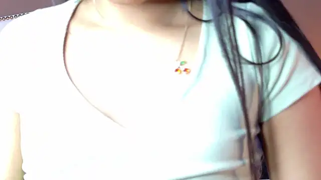 Snapshot of hanaluna_ chatting on 2, 8, 2026 hanaluna online show from 2, 8, 2026