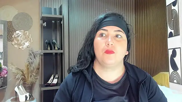 Snapshot of BBWLuxuryMuse chatting on 22, 5, 2026 BBWLuxuryMuse online show from 22, 5, 2026