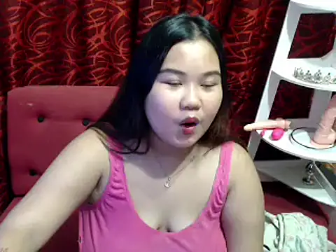 hotchickgirl online show from 28, 7, 2026