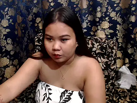 hotchickgirl online show from 24, 5, 2026