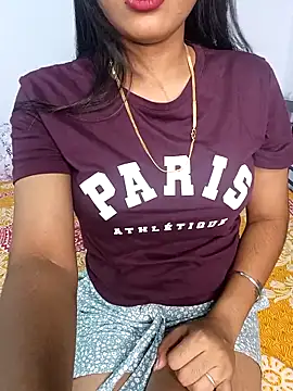 Menaxi Baby7 online show from 15, 5, 2026
