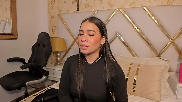 SussyFoxxx online show from 13, 5, 2026