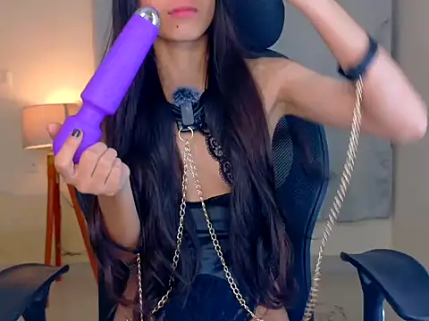 dazzyjames online show from 3, 8, 2026