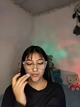 Kiara Mirage online show from 19, 5, 2026