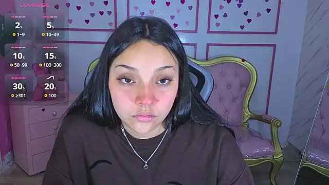 Snapshot of lia_harper_t chatting on 5, 6, 2026 lia harper t online show from 5, 6, 2026