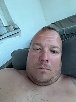 Goldenmoncsy online show from 29, 5, 2026