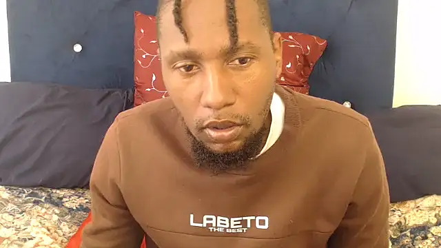 Snapshot of LabetoXXX chatting on 12, 6, 2026 LabetoXXX online show from 12, 6, 2026