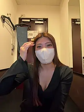 Erika  xx online show from 4, 5, 2026