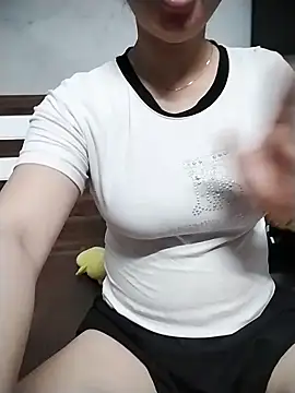 Girl lovebaby online show from 5, 6, 2026