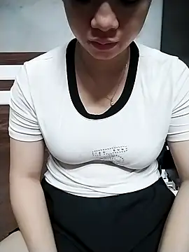 Girl lovebaby online show from 5, 6, 2026