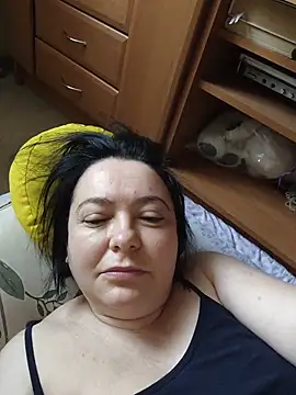 EmmaEmmy40 online show from 5, 7, 2026