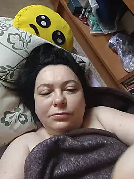 EmmaEmmy40 online show from 25, 6, 2026