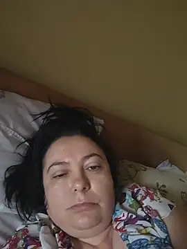 EmmaEmmy40 online show from 16, 7, 2026