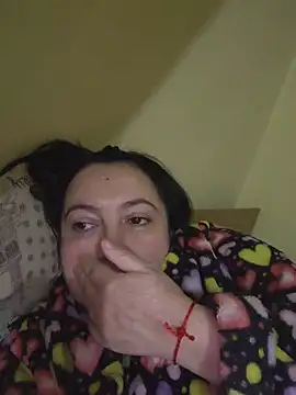 EmmaEmmy40 online show from 29, 5, 2026