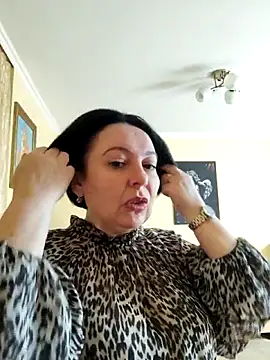 EmmaEmmy40 online show from 28, 5, 2026