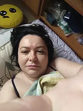 EmmaEmmy40 online show from 3, 7, 2026