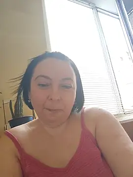 EmmaEmmy40 online show from 22, 7, 2026