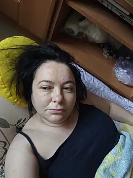 EmmaEmmy40 online show from 5, 7, 2026