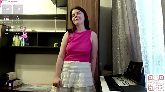 Snapshot of RebelDesiree chatting on 3, 6, 2026 RebelDesiree online show from 3, 6, 2026