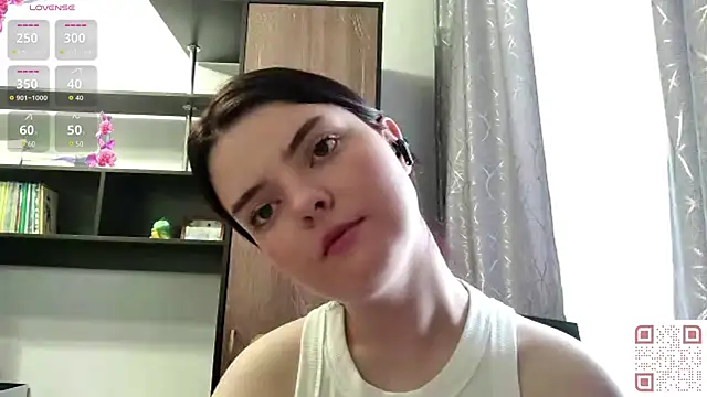 Snapshot of RebelDesiree chatting on 15, 6, 2026 RebelDesiree online show from 15, 6, 2026