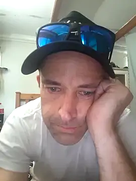 MikeUnderExposurePanties online show from 4, 5, 2026