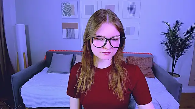 LookEva online show from 4, 5, 2026