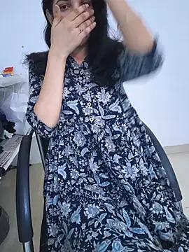 Snapshot of zoya_baby_ chatting on 31, 5, 2026 zoya baby online show from 31, 5, 2026