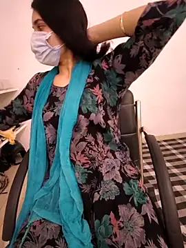 Snapshot of zoya_baby_ chatting on 16, 5, 2026 zoya baby online show from 16, 5, 2026