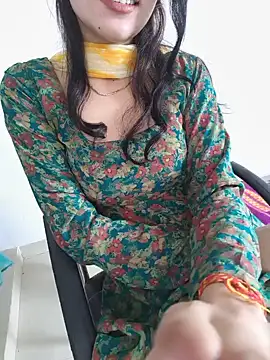 zoya baby  online show from 28, 6, 2026