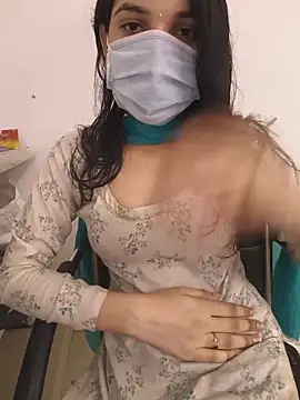Snapshot of zoya_baby_ chatting on 4, 6, 2026 zoya baby online show from 4, 6, 2026