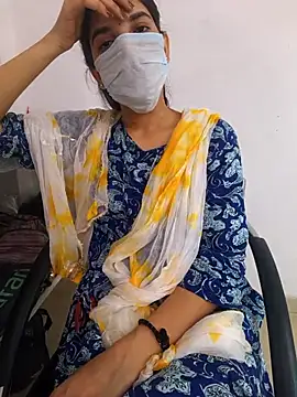 Snapshot of zoya_baby_ chatting on 7, 5, 2026 zoya baby online show from 7, 5, 2026