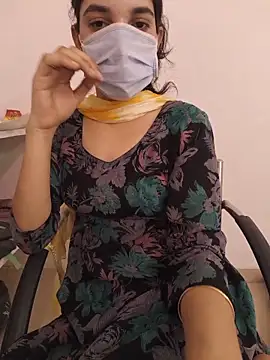 Snapshot of zoya_baby_ chatting on 21, 5, 2026 zoya baby online show from 21, 5, 2026