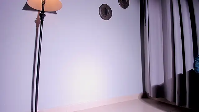 Scarlet Big boobs online show from 27, 6, 2026